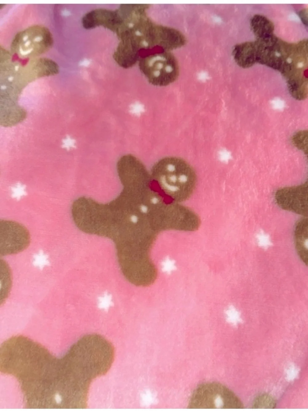 Cupcakes and Cashmere pink Gingerbread Fleece Christmas Holiday Blanket Throw
